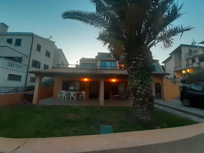 Apartmani Delas Pjescana Uvala Luaran gambar